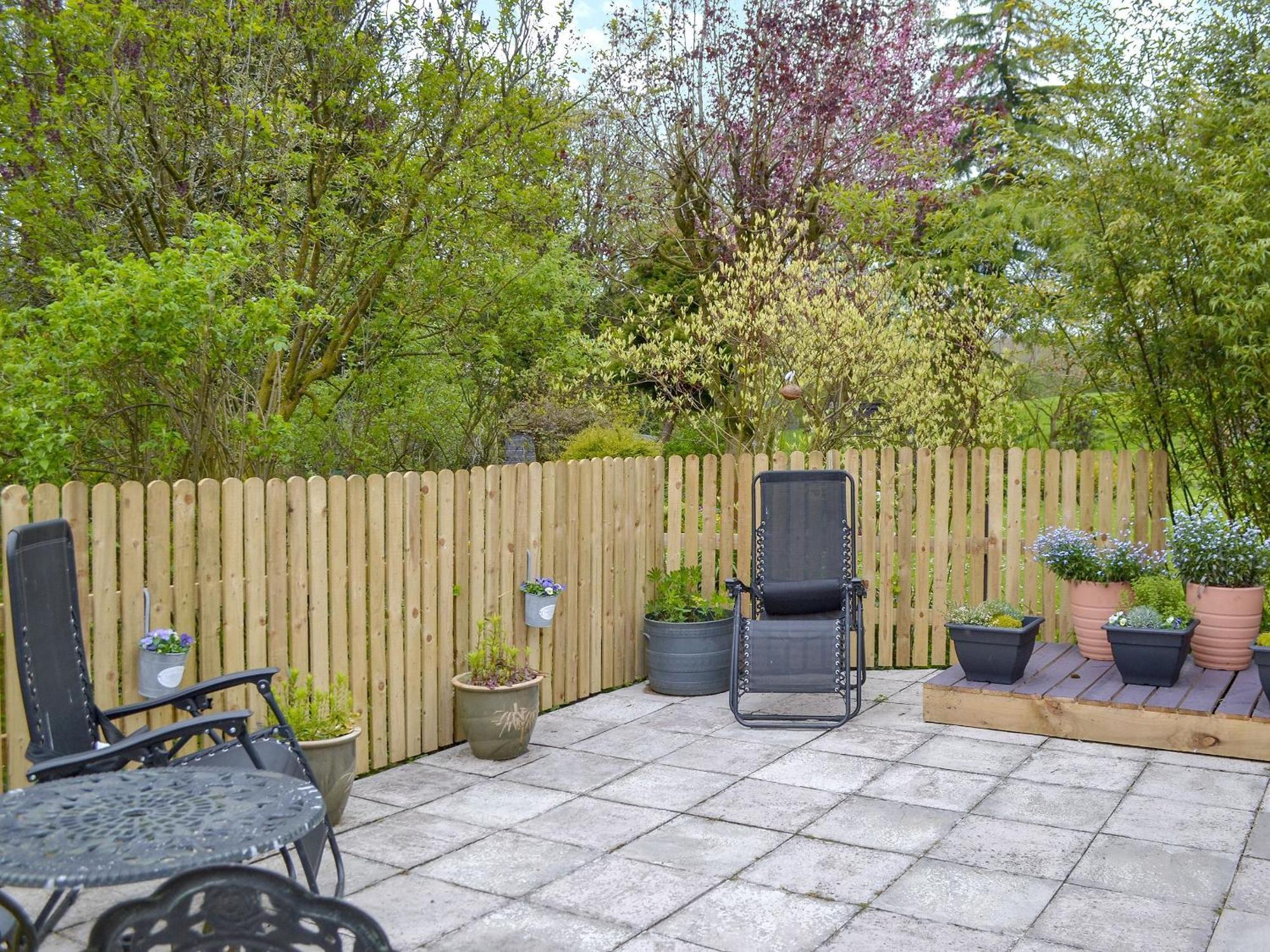 Damson Lodge Chetton Exterior photo